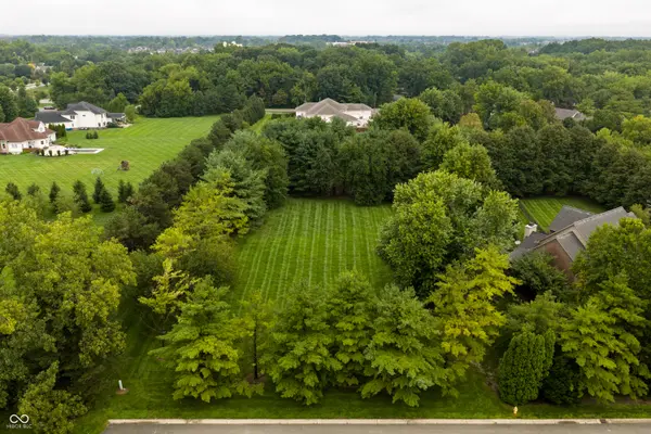 11544 Larkspur LN, Carmel, IN 46032