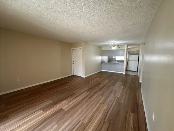 1000 LAKE OF THE WOODS BLVD #201E, Casselberry, FL 32730