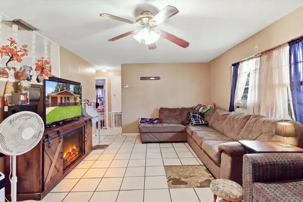 22 N DESOTO ST, Beverly Hills, FL 34465