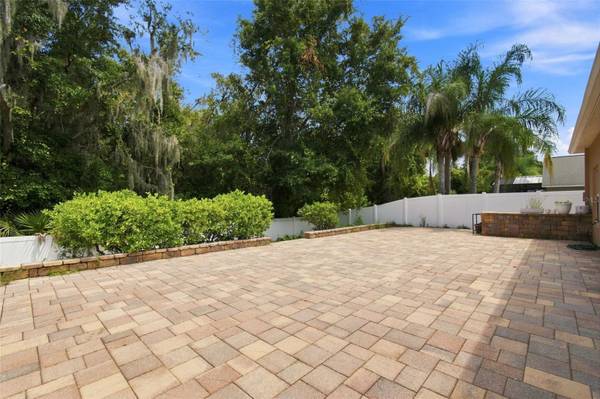 10637 LIBERTY BELL DR, Tampa, FL, 33647 photo 55