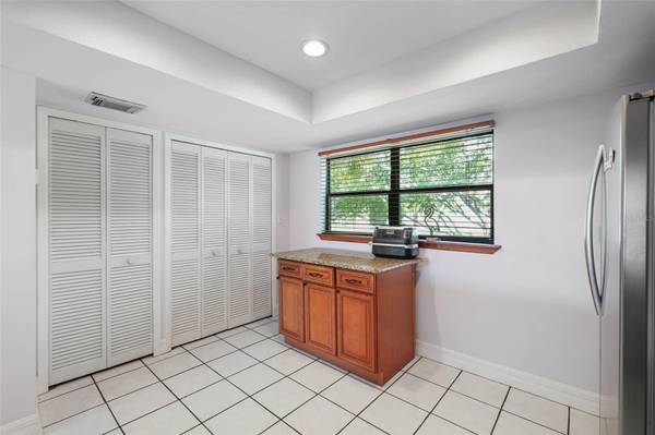 12140 CAPRI CIR S, Treasure Island, FL, 33706 photo 15