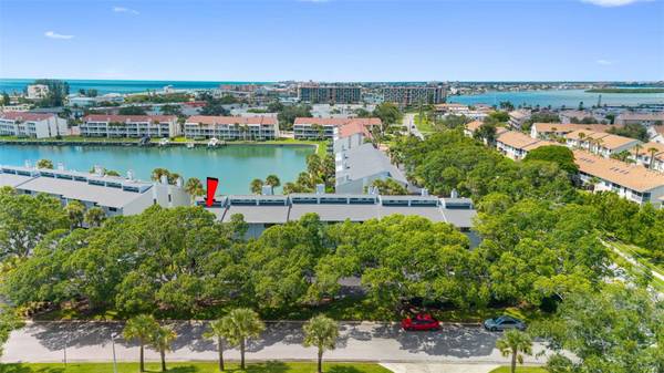 12140 CAPRI CIR S, Treasure Island, FL, 33706 photo 46