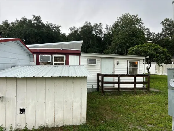 31800 E SKYLINE DR, Deland, FL 32720