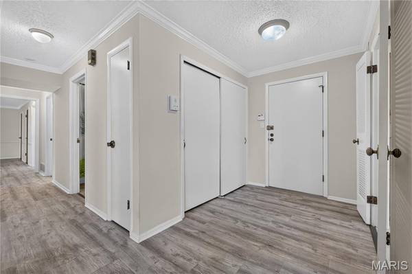 10367 Oxford Hill DR #18, St Louis, MO 63146