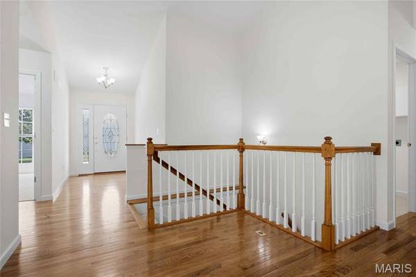 217 Crystal Ridge DR, O'fallon, MO 63366