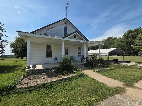 111 N Banner ST, Knox City, MO 63446