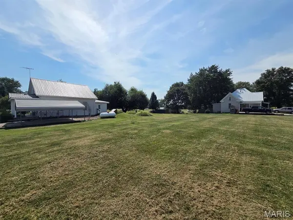 111 N Banner ST, Knox City, MO 63446