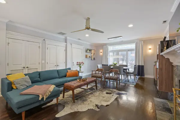 927 W Agatite AVE #3S, Chicago, IL 60640