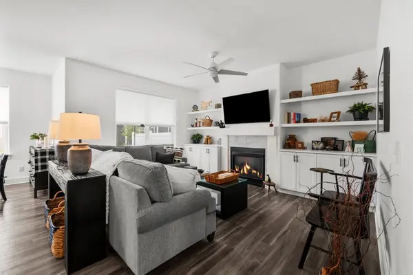 3115 Mary Leigh DR, Bettendorf, IA 52722