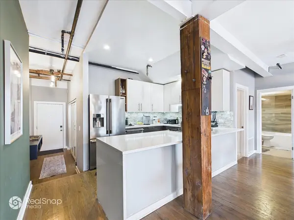 2221 N Lister AVE #3C, Chicago, IL 60614