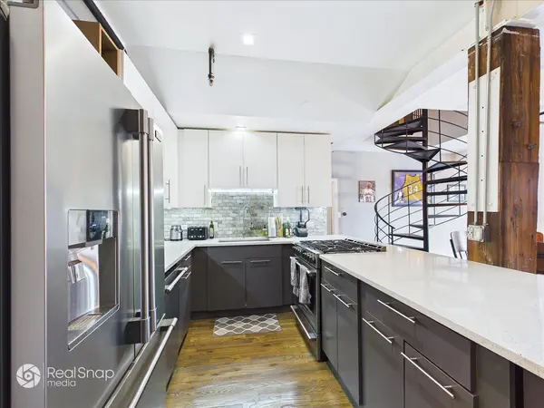 2221 N Lister AVE #3C, Chicago, IL 60614
