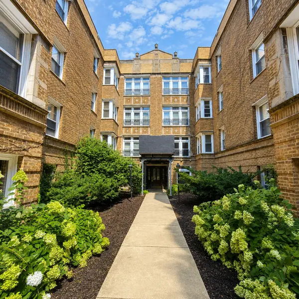 1626 W FARWELL AVE #3F, Chicago, IL 60626