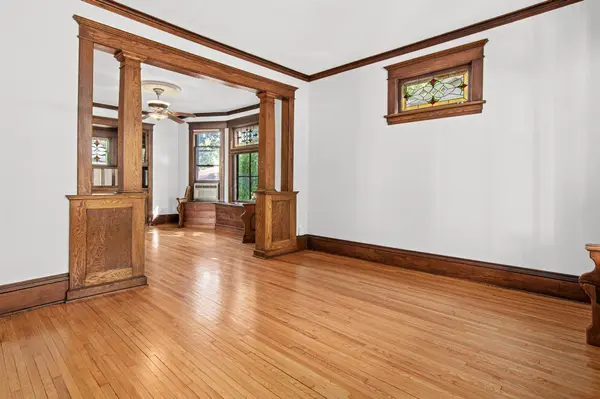 818 Delaware AVE, Saint Paul, MN 55107