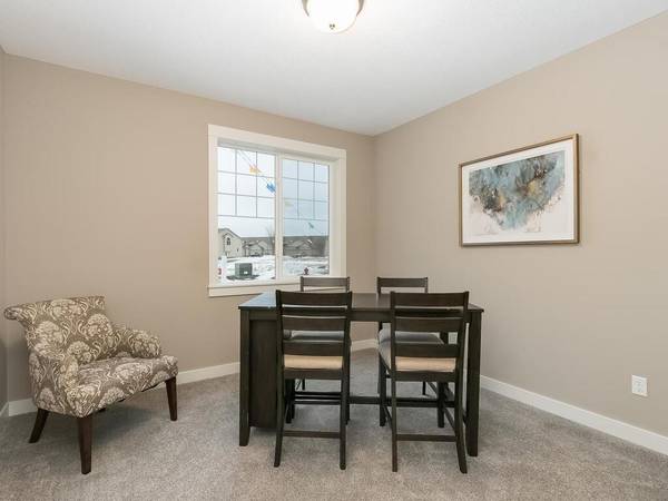 9033 Orchard CIR, Monticello, MN 55362