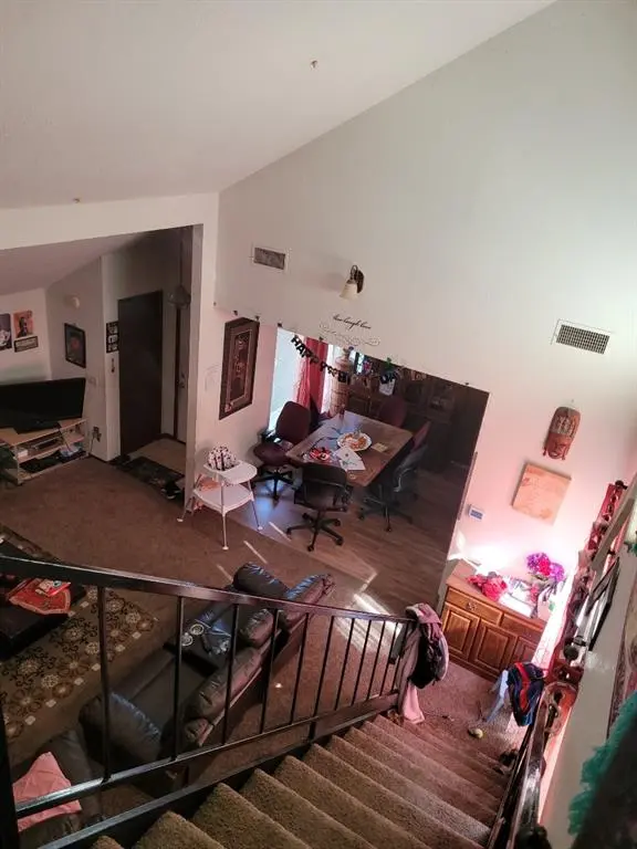 6111 Gaelic Glen DR, Oklahoma City, OK 73142