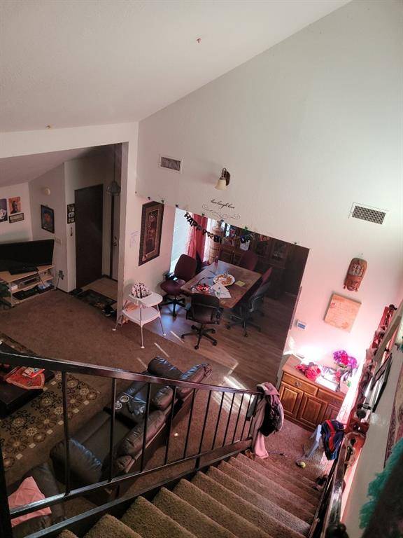 6111 Gaelic Glen DR, Oklahoma City, OK 73142