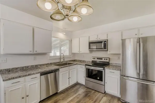 3584 S Olathe WAY, Aurora, CO 80013