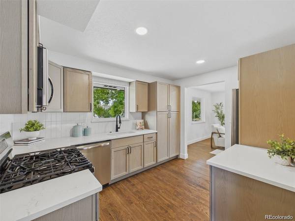 1370 Zenobia ST, Denver, CO 80204