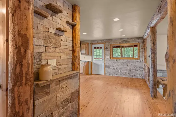 5784 Herzman DR, Evergreen, CO 80439