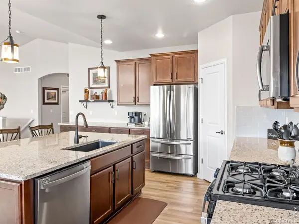 257 Hillspire DR, Windsor, CO 80550