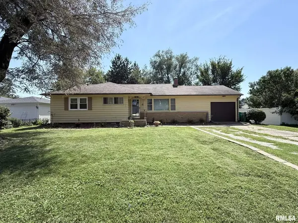 548 Scotch Elm LN, Galesburg, IL 61401