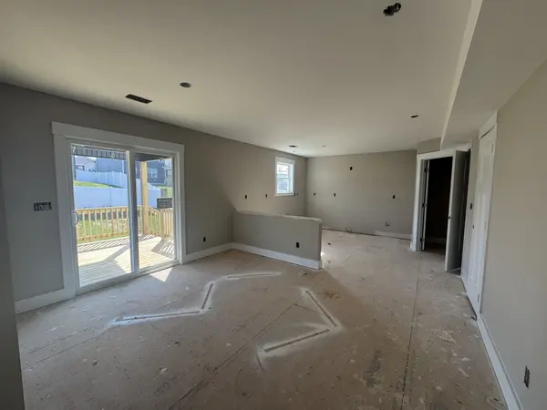 365 Cardinal Creek, Clarksville, TN 37040