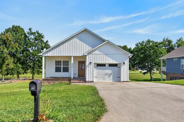 170 Honeysuckle Ln, Sparta, TN 38583