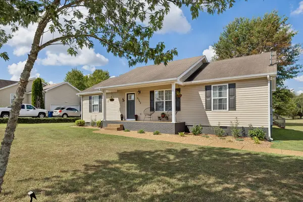 2342 Feedmill Rd, Chapel Hill, TN 37034