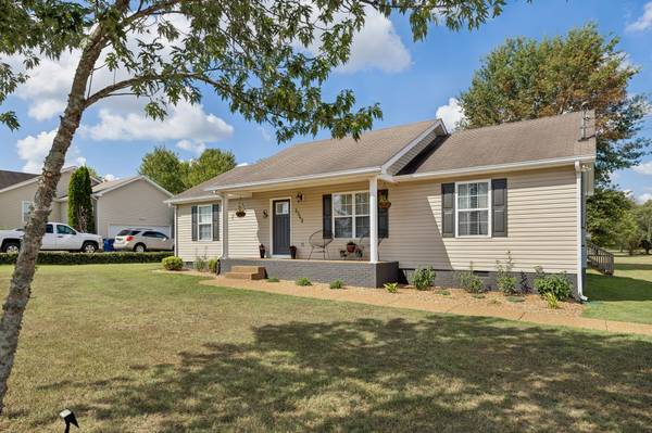 2342 Feedmill Rd, Chapel Hill, TN 37034