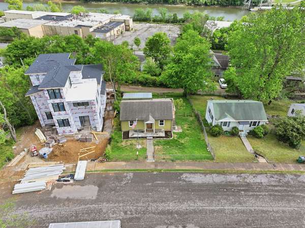931 S 13th Ct, Nashville, TN 37206