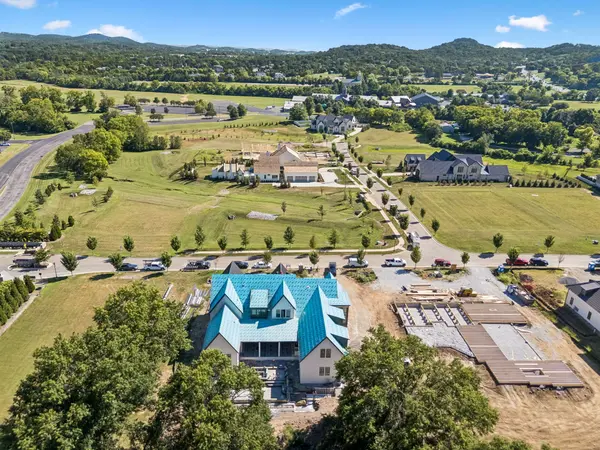7098 Anna Drive, Brentwood, TN 37027