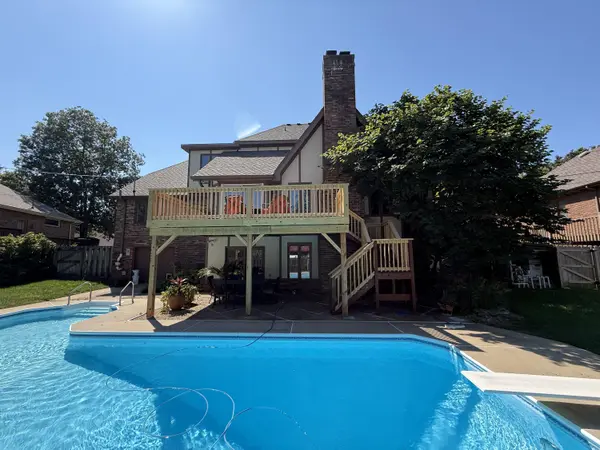 1921 E Nottingham ST, Springfield, MO 65804