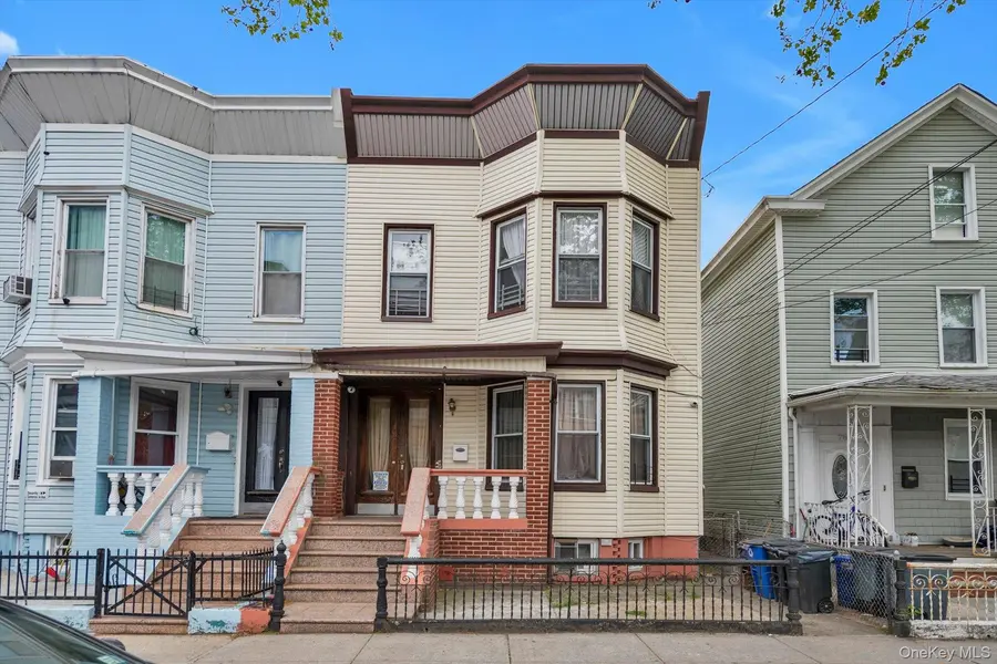 80 Van Siclen AVE, Brooklyn, NY 11207