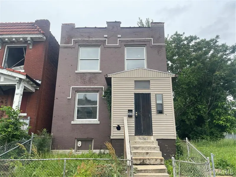 3850 Kennerly AVE, St Louis, MO 63113