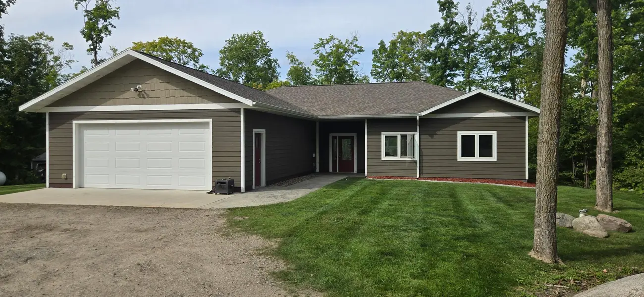 14647 Anjonabe CT SE, Bemidji, MN 56601