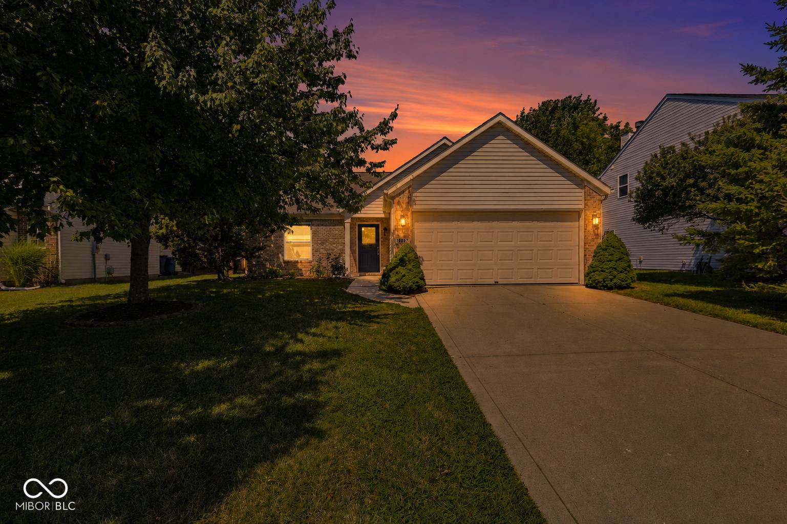 18897 Pilot Mills DR, Noblesville, IN 46062