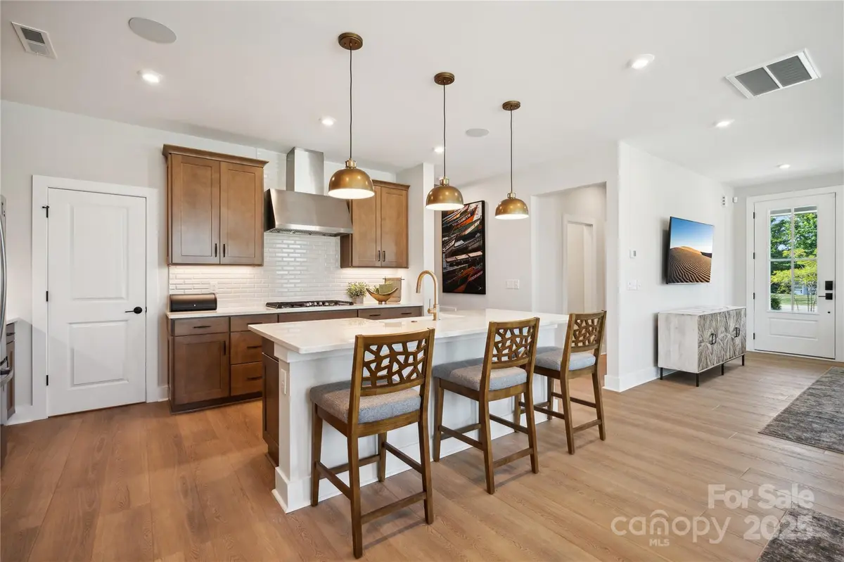 320 Ardmore DR, Belmont, NC 28012