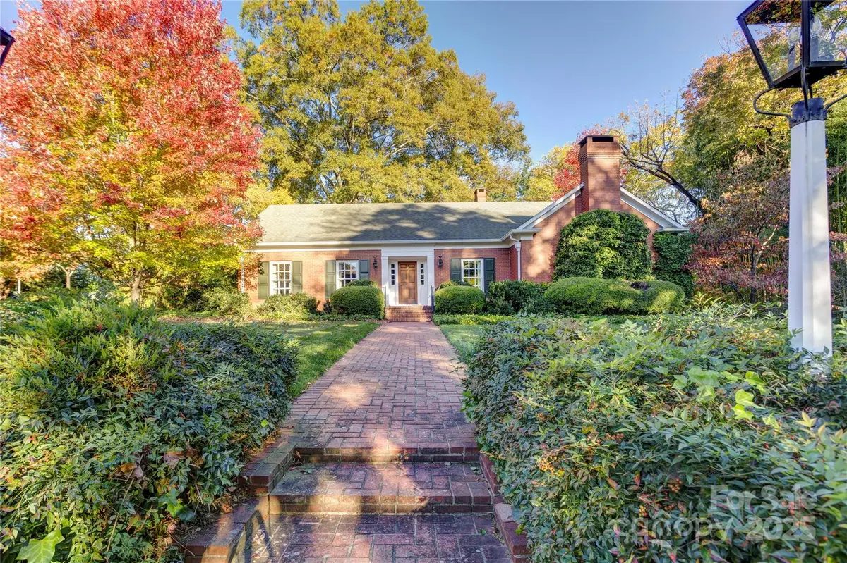 87 Edgewood AVE NE, Concord, NC 28025