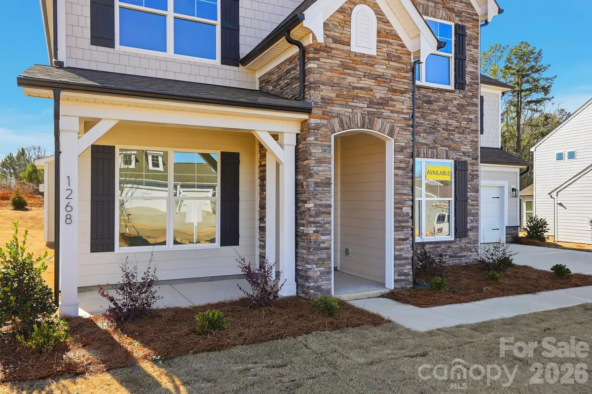 1268 Carrington DR, Stanley, NC 28164