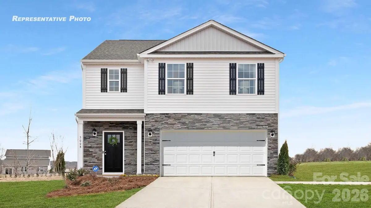 2150 10th ST SE, Hickory, NC 28602