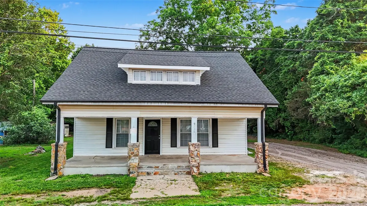 9238 Nc Hwy 90 HWY E, Stony Point, NC 28678