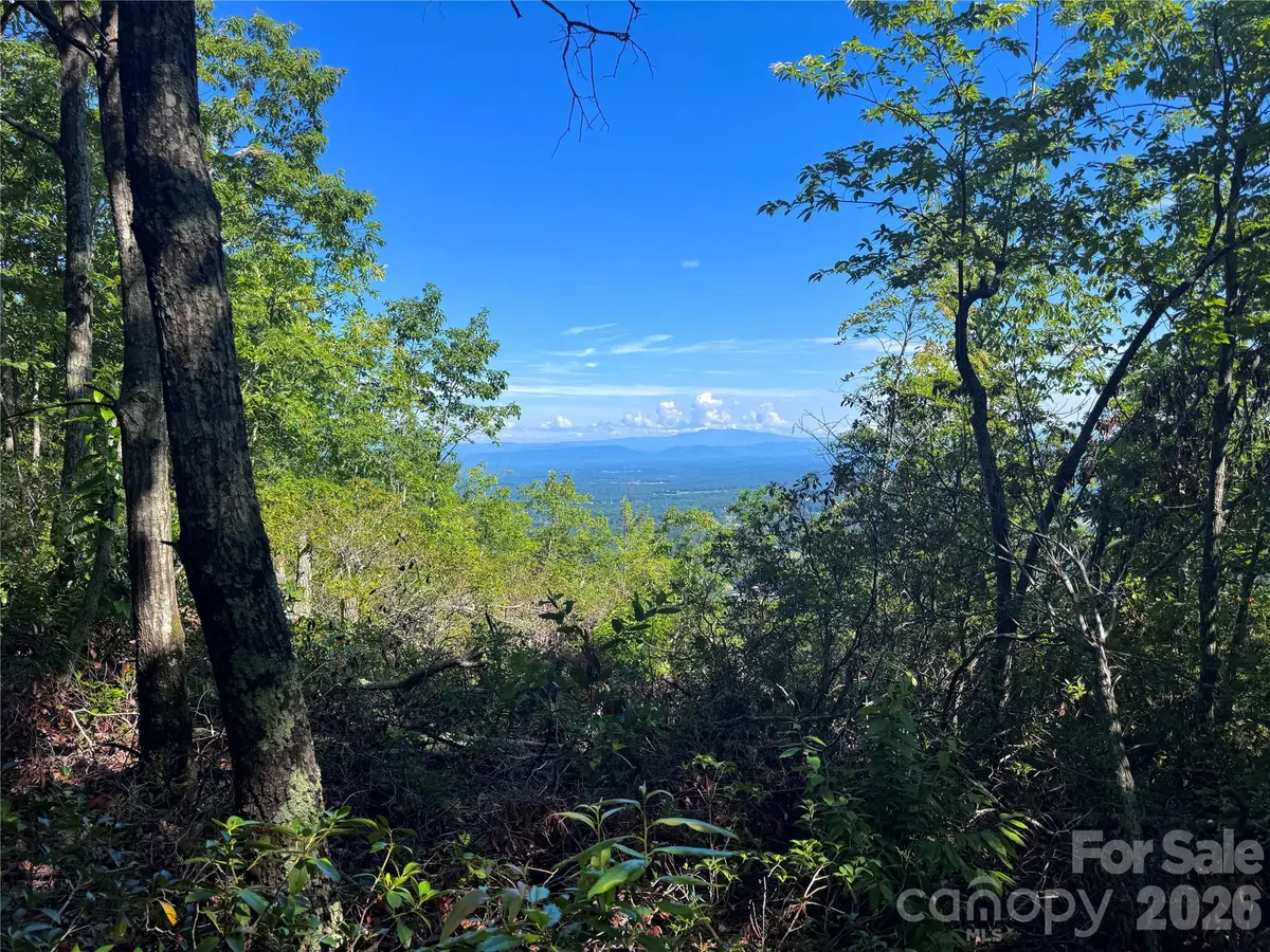 3721 Mountain Vista DR #28A, Morganton, NC 28655