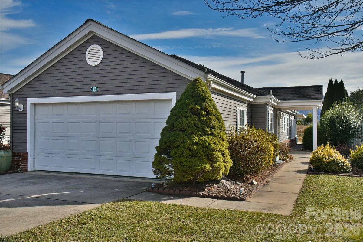 4 Heather WAY #B, Candler, NC 28715