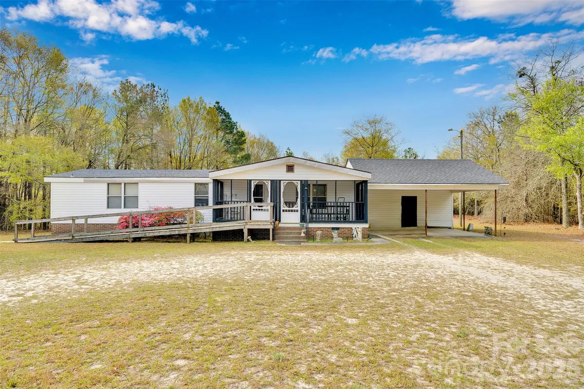 2187 Mcbee HWY, Jefferson, SC 29718