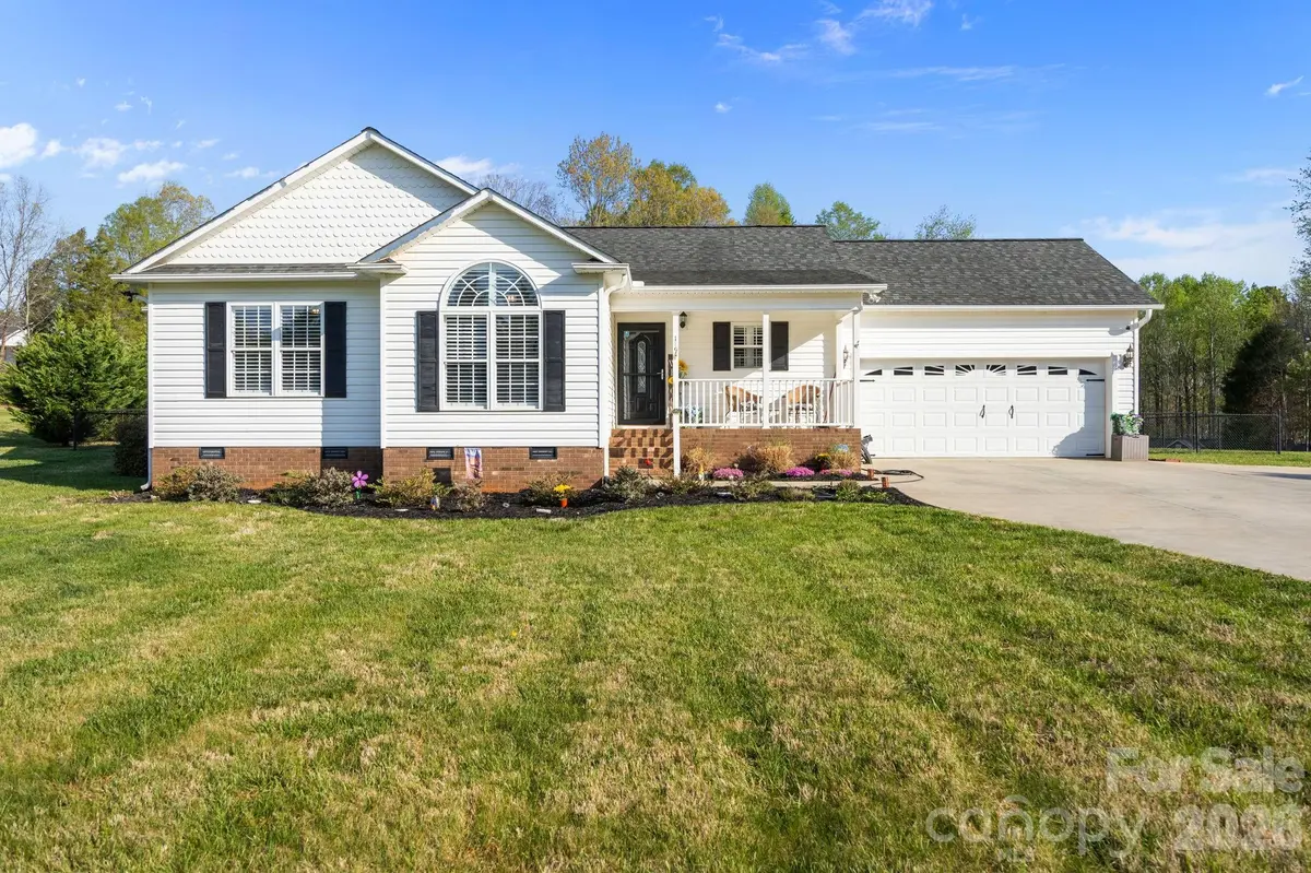 179 Lilly TRL, Lexington, NC 27295