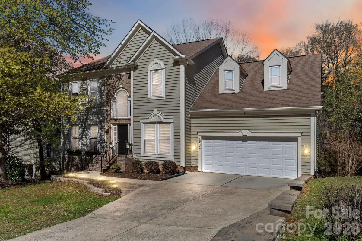 2732 Providence Spring LN, Charlotte, NC 28270