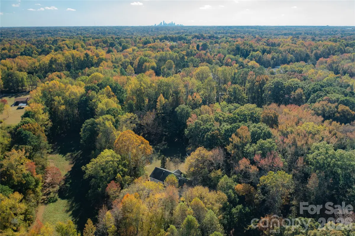 3506 Hayden DR, Charlotte, NC 28269