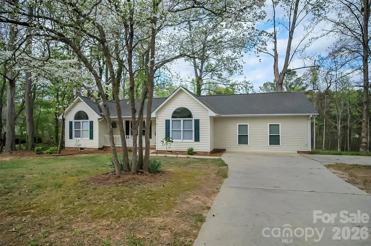 123 General Pemberton ST, Stanley, NC 28164
