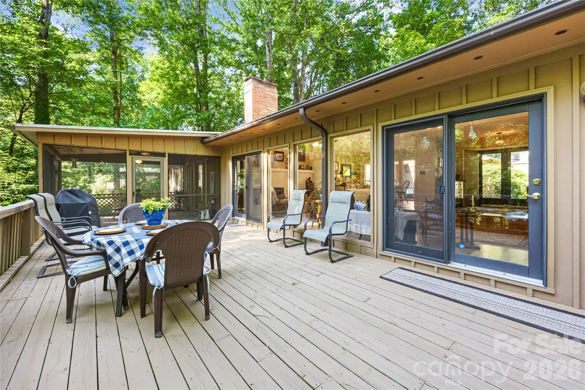 150 Stratford PL, Salisbury, NC 28144