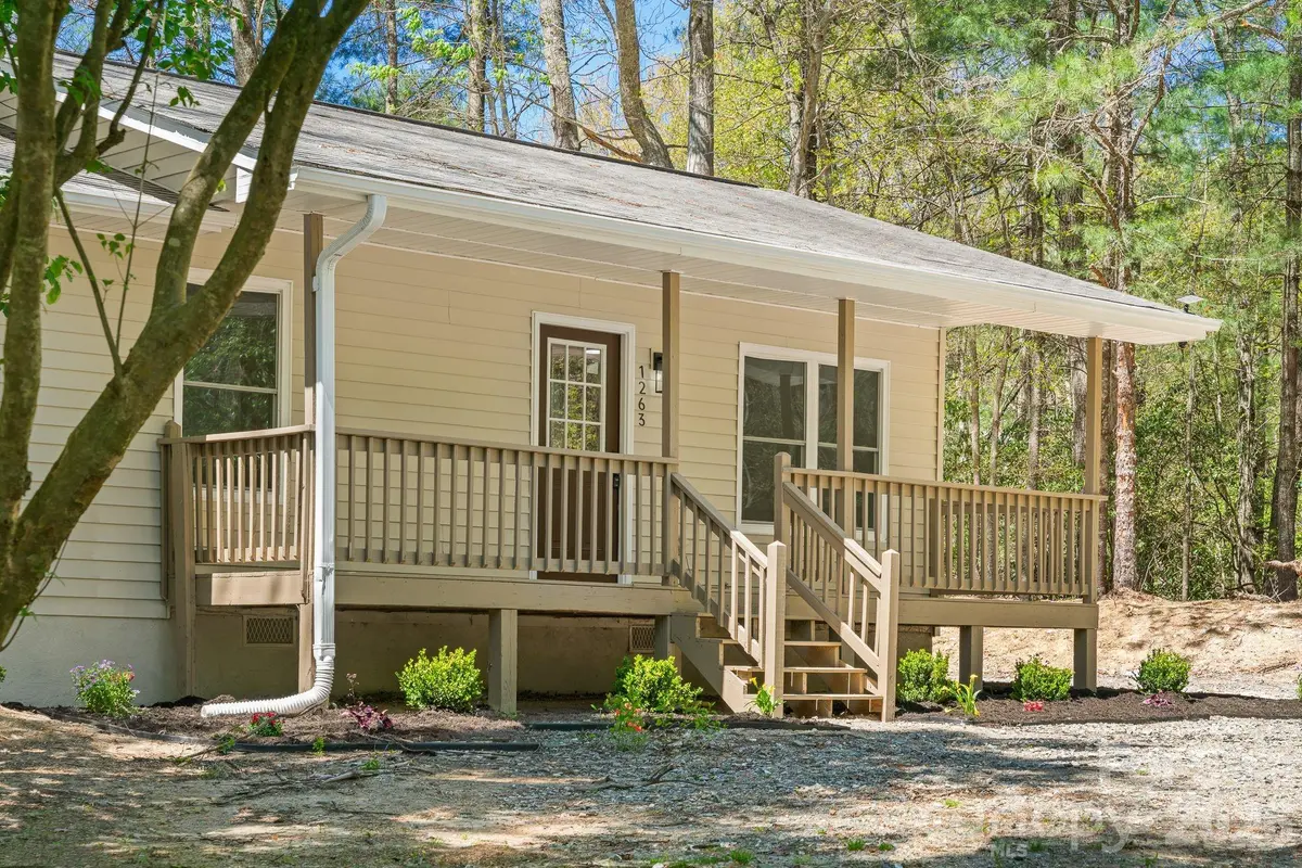 1263 See Off Mountain RD, Brevard, NC 28712